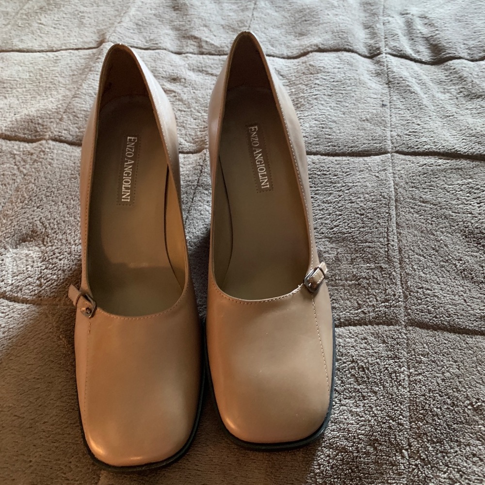 Enzo Angiolini wedge pumps
